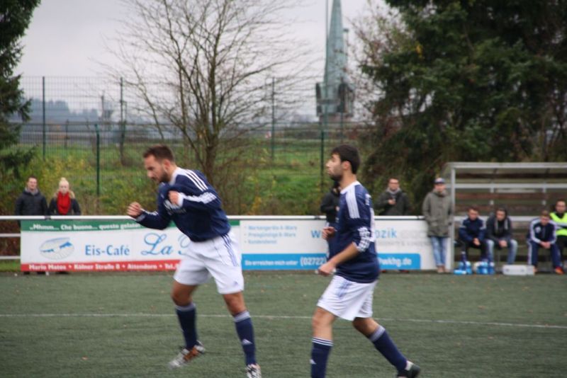 SV Tuerk Attendorn - VfR 16.11.12014 003.JPG