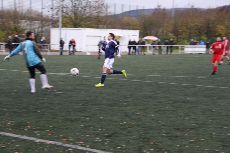 SV Tuerk Attendorn - VfR 16.11.12014 014.JPG