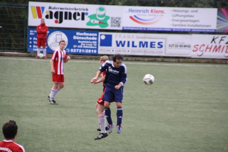 Duenschede gegen VfR 31.08.14 054.JPG