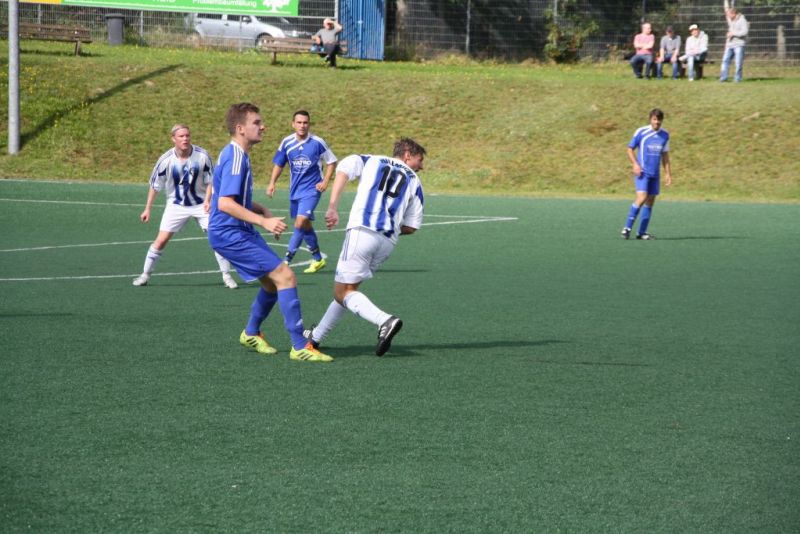 SV Hillmicke - VfR 14.09.14 021.JPG